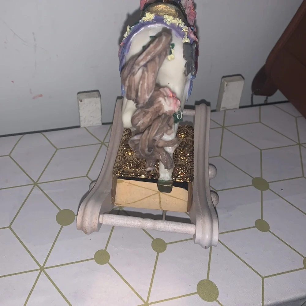Musical Carousel Horse - Picture 4 of 9